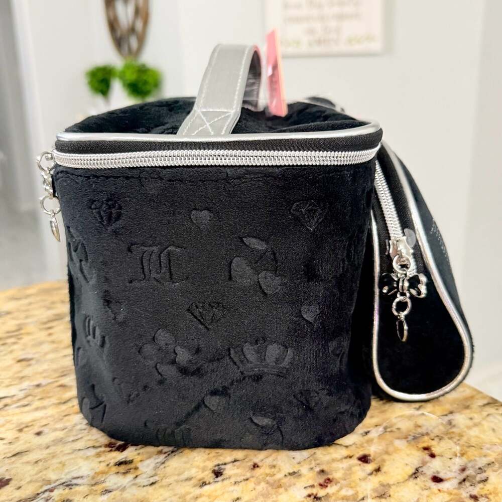 Juicy Couture Black Velour I Love JC Rhinestone Cosmetic Train Case Set - Picture 6 of 9